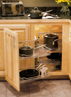 Blind corner pull out